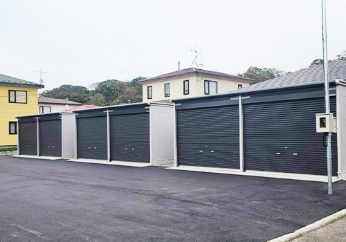 登別市のガレージ